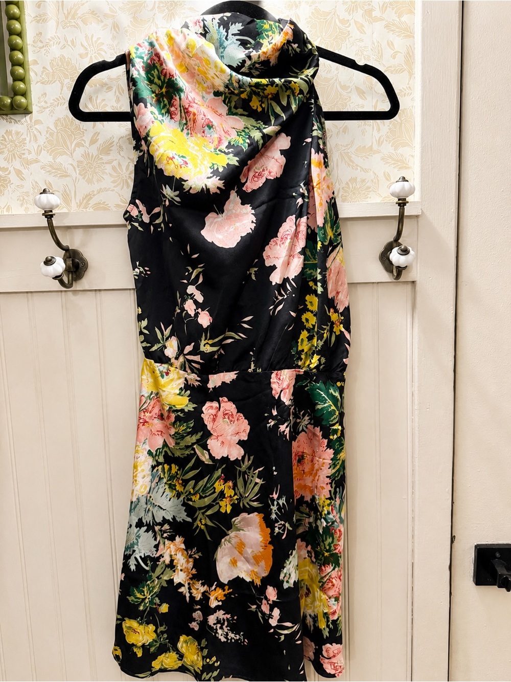 NWT Petal & Pup Anabelle Black Floral Halter Neck Midi Dress Small - Picture 6 of 8